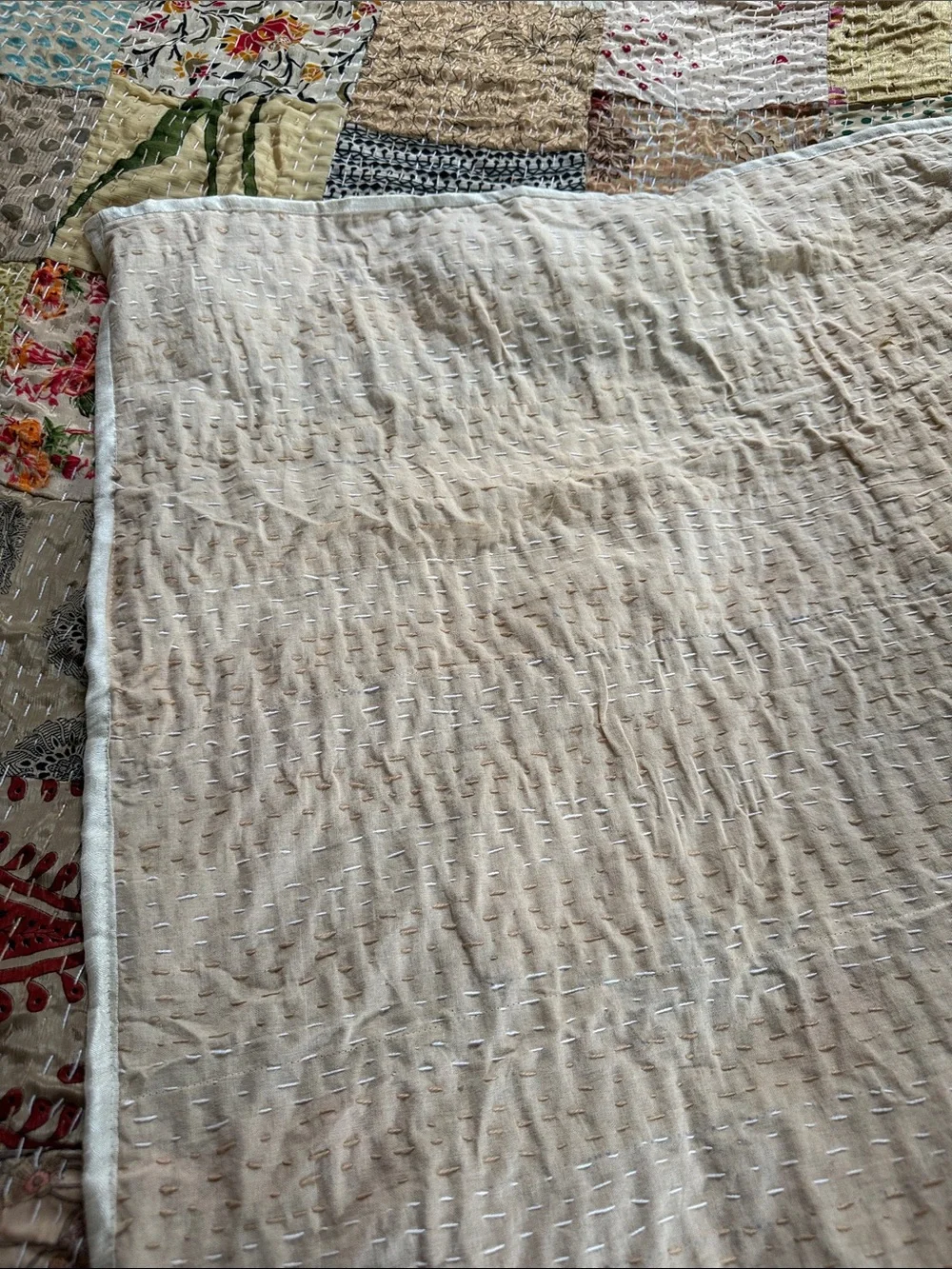 New Vintage Patchwork Quilt Coverlet Bedspread - Beige Silk NWOT